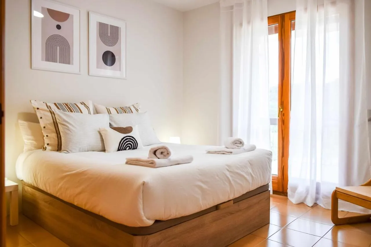 Can Falga Casa Con Jardin En El Corazon De Besalu Holiday home