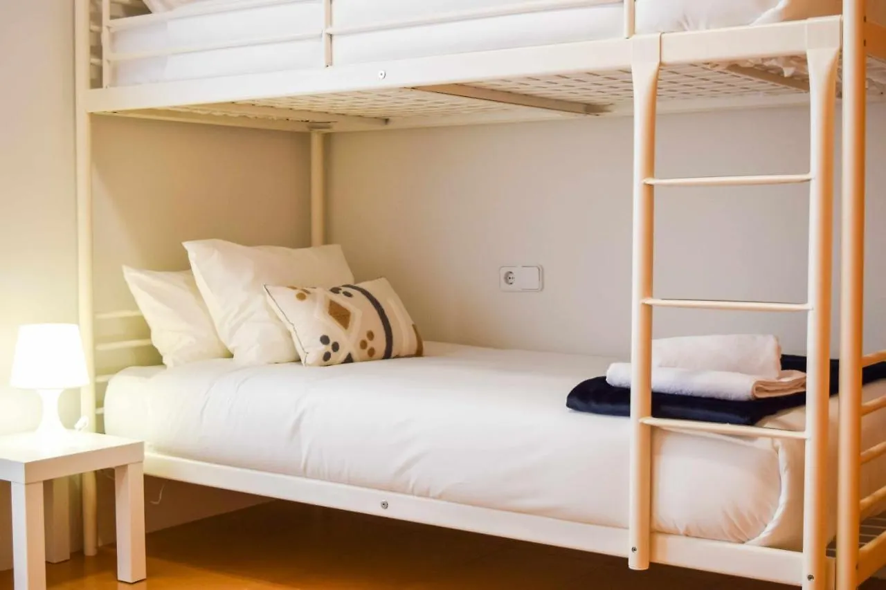 Can Falga Casa Con Jardin En El Corazon De Besalu Holiday home