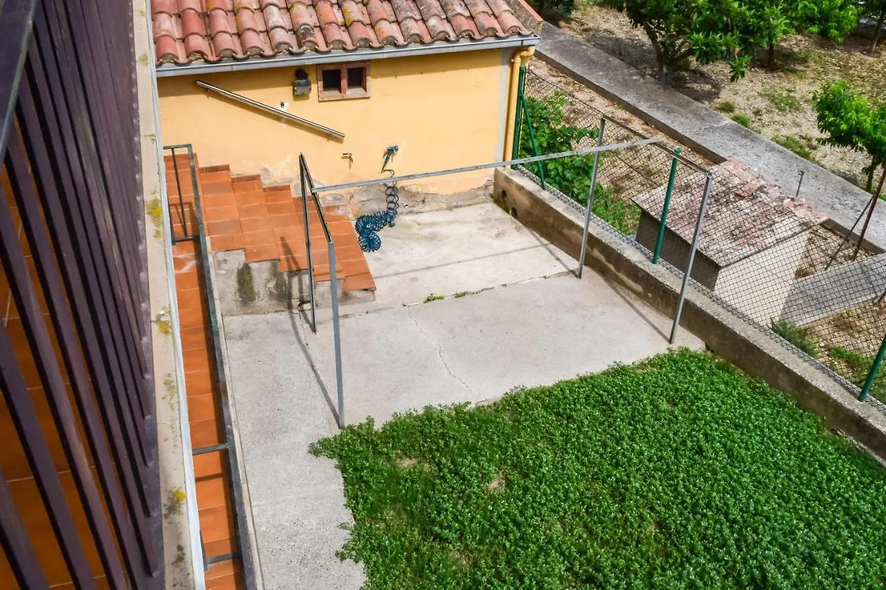 Can Falga Casa Con Jardin En El Corazon De Besalú Espanha