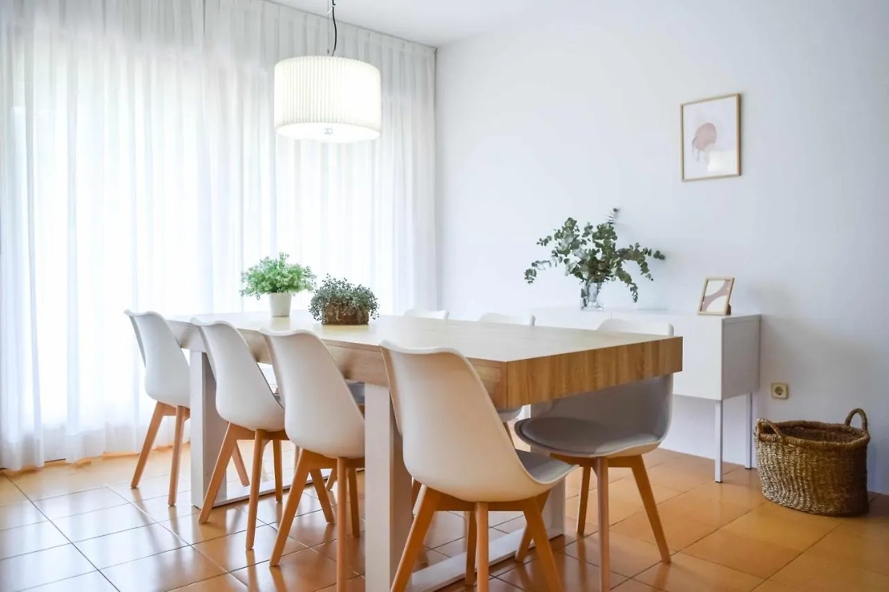 Casa de Férias Can Falga Casa Con Jardin En El Corazon De Besalú